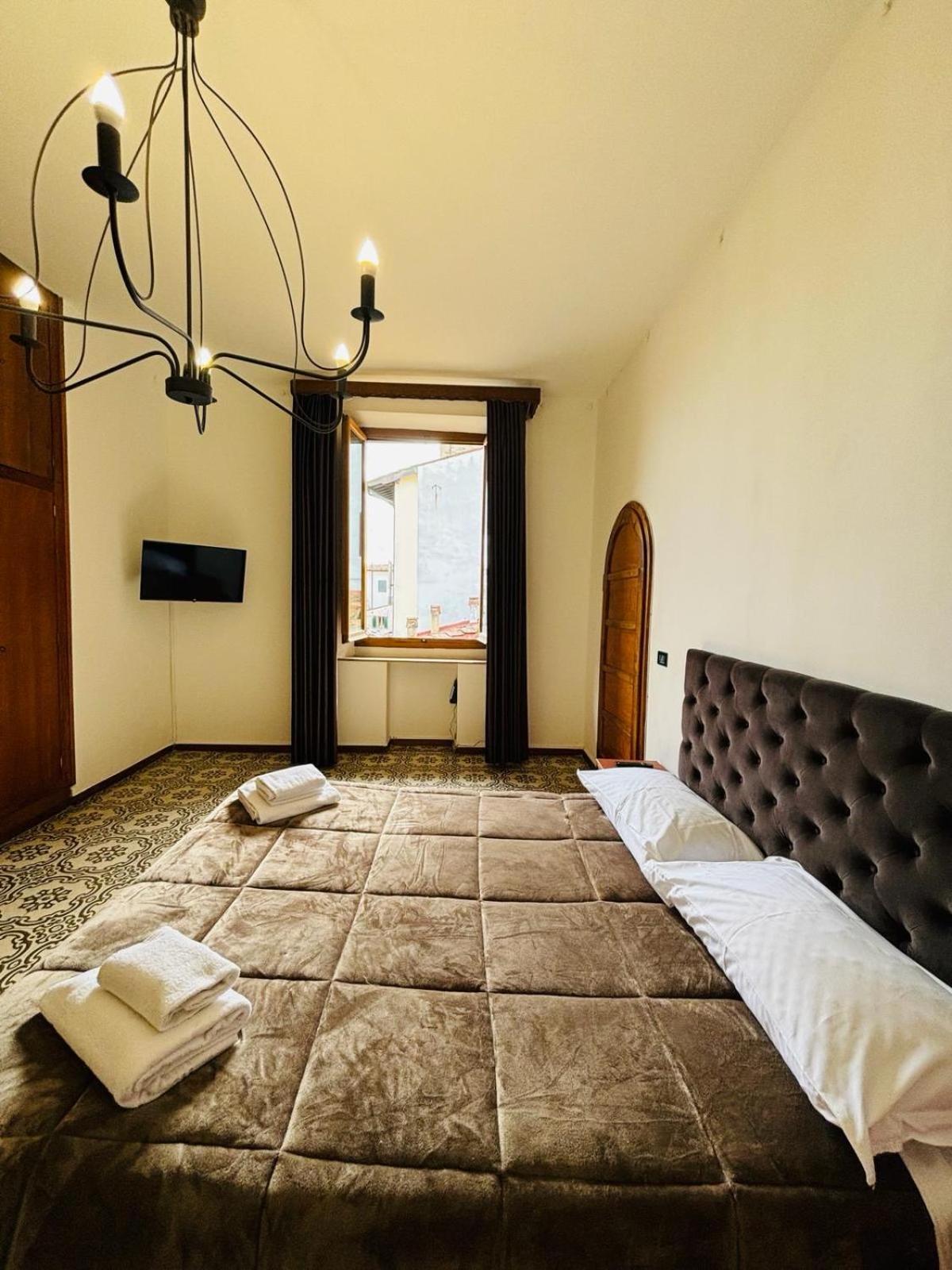 Best Bnb Albizi Florenţa Exterior foto